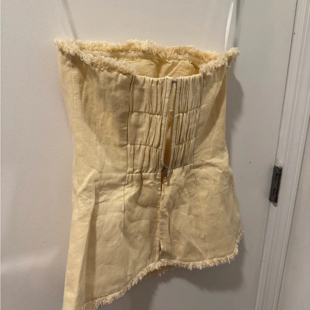 DISSH Pale Yellow Strapless Bustier Top - Picture 12 of 12